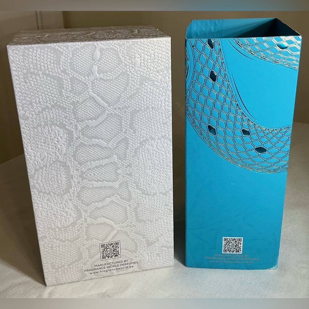 *SOLD*Vulcan Feu EDP New in Box & Bottle with Snake Design. - Picture 9 of 9